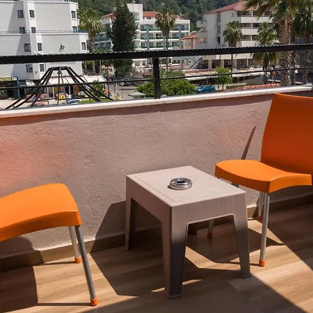 Apart Otel Lighthouse Marmaris